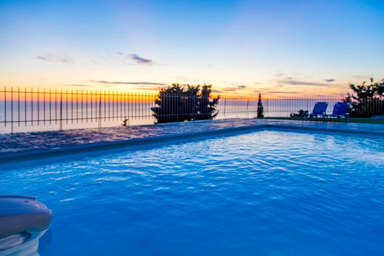 Ble On Blue Villa Athánion Dış mekan fotoğraf